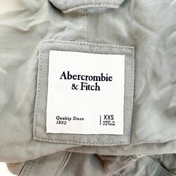 Abercrombie Utility Hooded Cropped Full Zip Jacket Green XXS - Picture 3 of 16